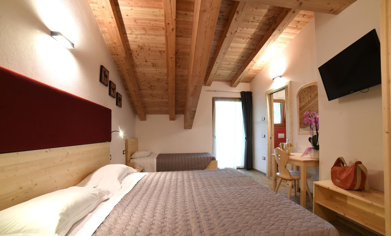 Albergo Sporting Peio Fonti Buitenkant foto