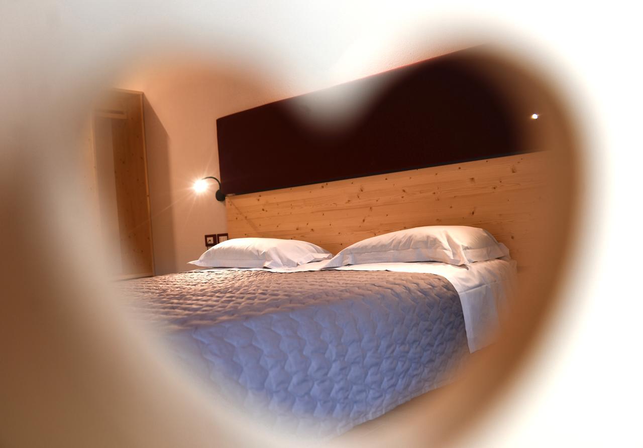 Albergo Sporting Peio Fonti Buitenkant foto